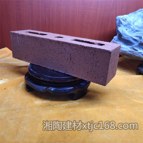 益陽(yáng)市湘陶建筑材料有限公司,益陽(yáng)實(shí)心燒結(jié)磚銷售,古建磚瓦銷售,文化磚哪里好