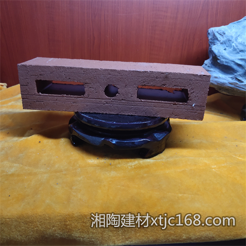 益陽(yáng)市湘陶建筑材料有限公司,益陽(yáng)實(shí)心燒結(jié)磚銷售,古建磚瓦銷售,文化磚哪里好